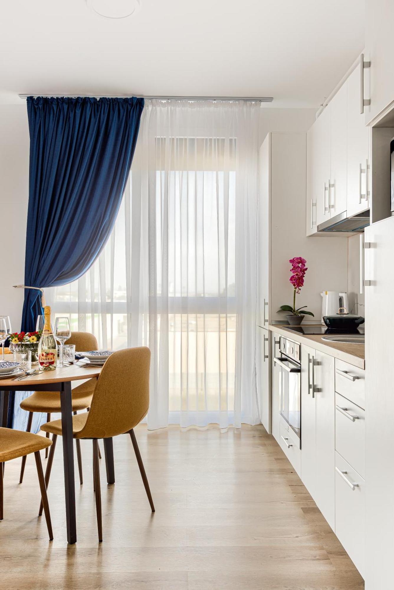 Ari Navy Apartment - High-End Residence Arad Zewnętrze zdjęcie